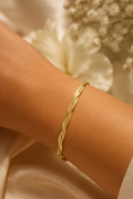 18K Gold Plated Twisted Mesh Bracelet – Enlarged