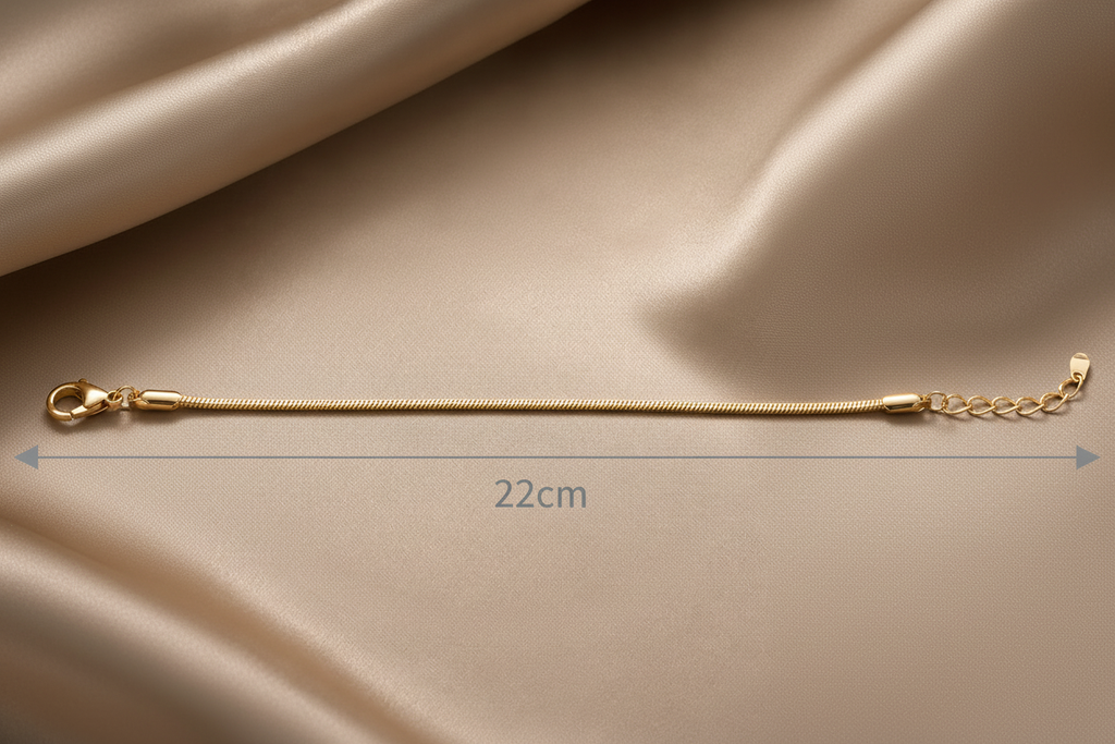Bracelet with 22cm length underneath