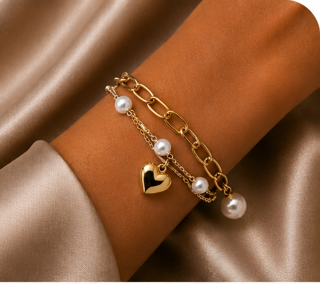 18K Gold Plated Pearl and Heart Charm Bracelet image 0
